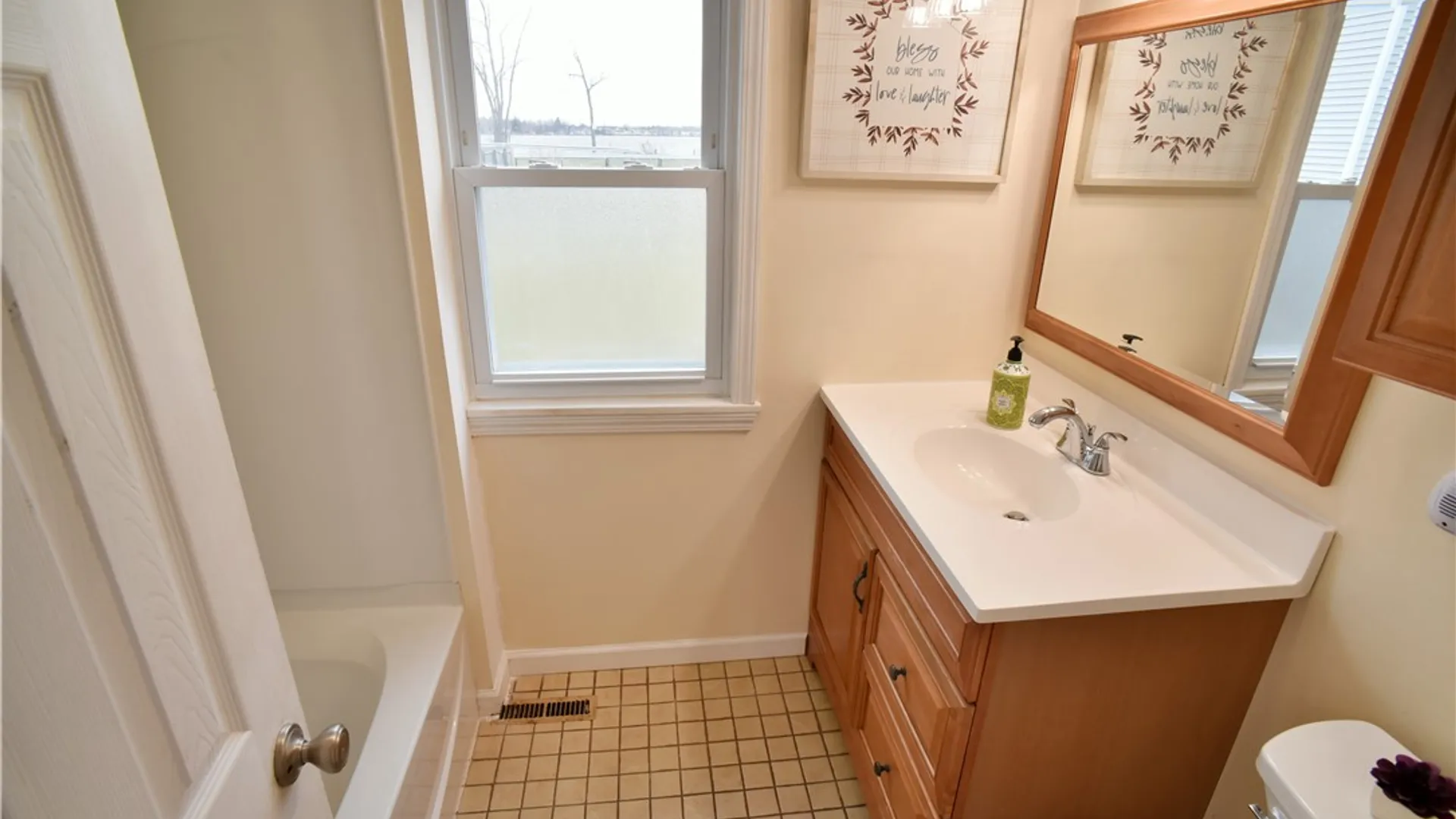 Property at 2331 Edgemere Drive, Greece, NY 14612 23