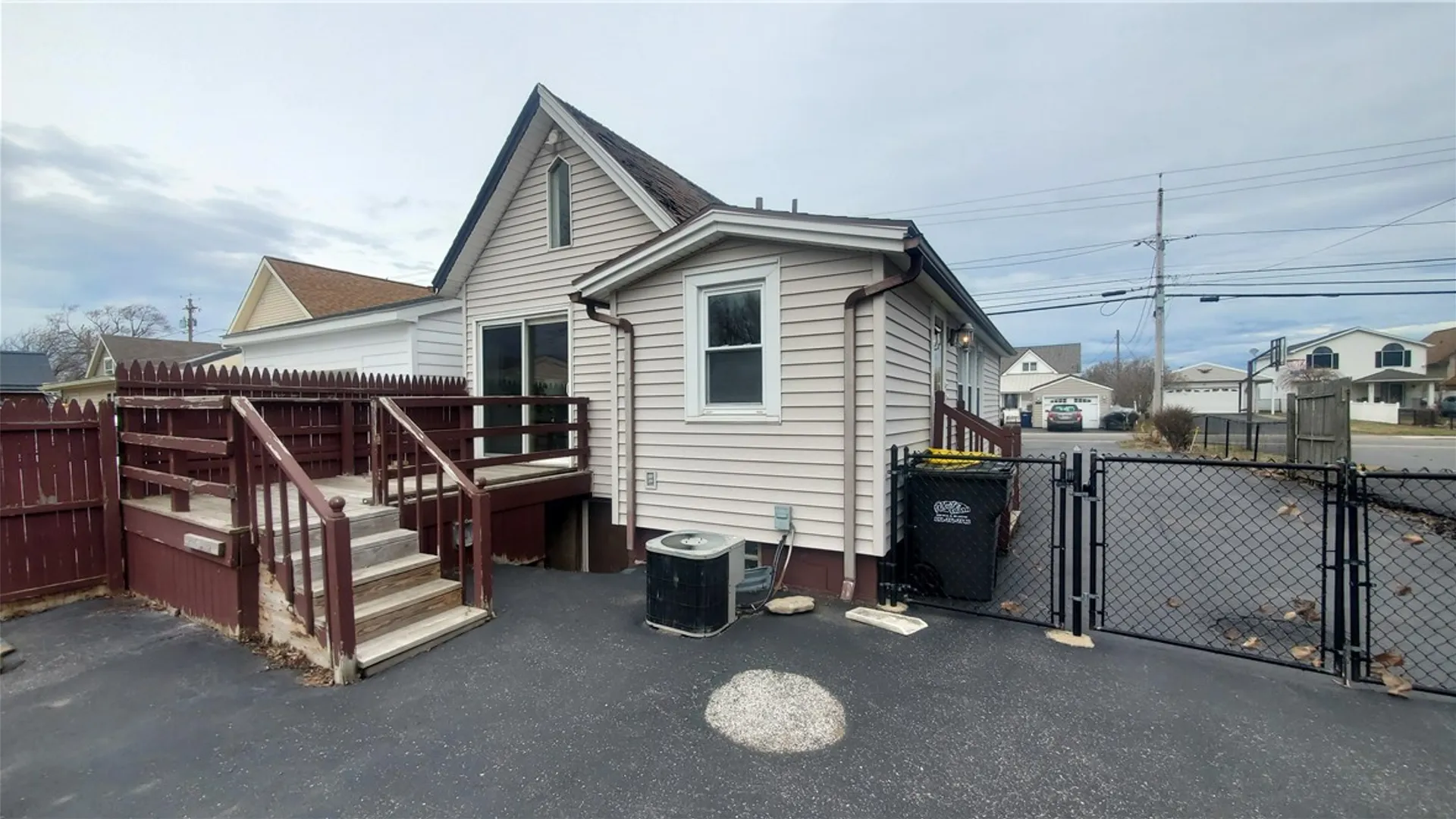 Property at 2331 Edgemere Drive, Greece, NY 14612 3