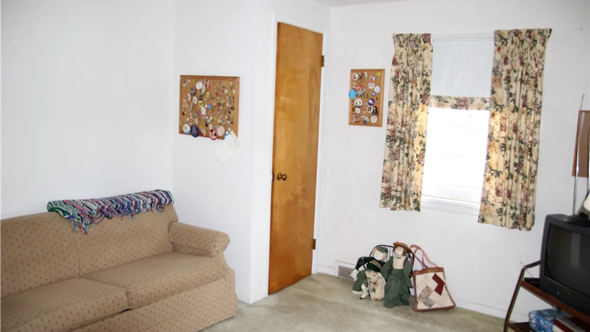 Property at 105 Carol Drive, Irondequoit, NY 14617 18