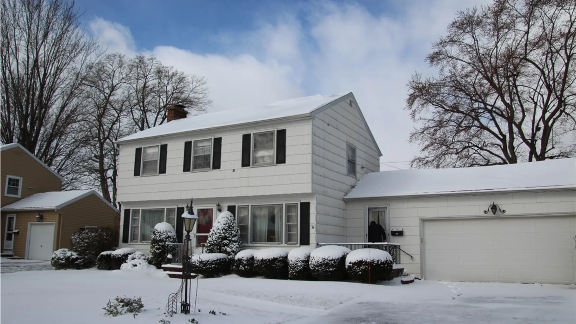 Property at 105 Carol Drive, Irondequoit, NY 14617 2