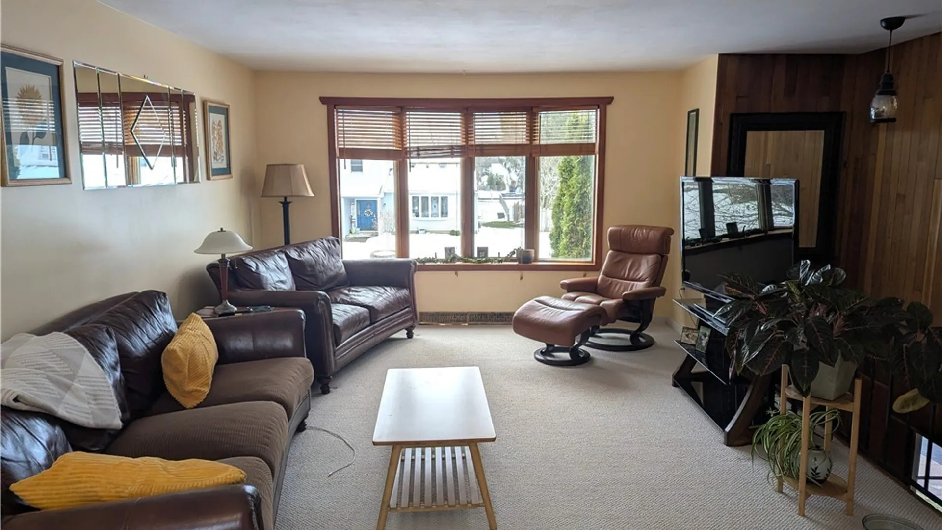 Property at 8046 Bamm Hollow Road, Clay, NY 13041 4