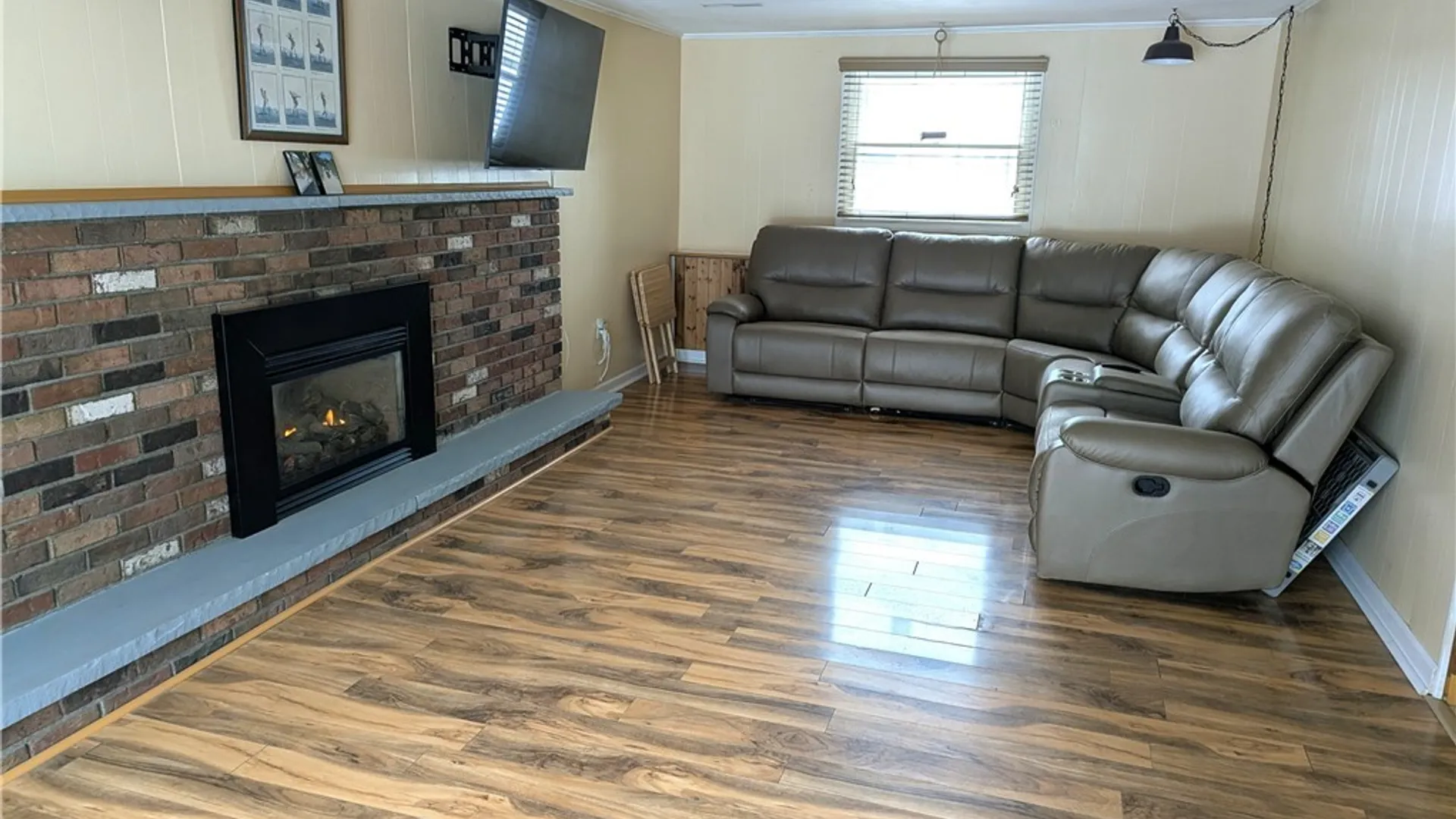 Property at 8046 Bamm Hollow Road, Clay, NY 13041 6