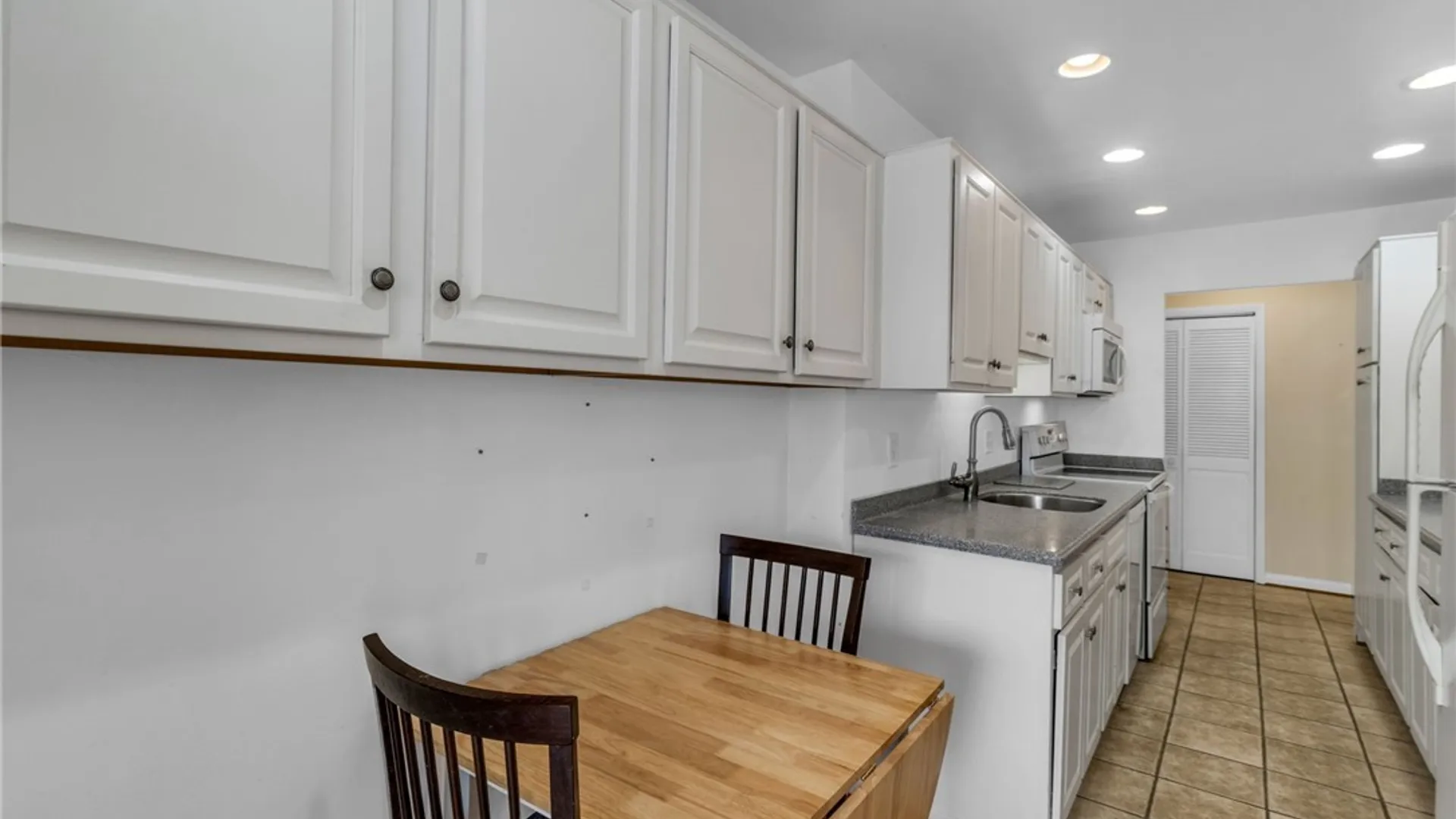Property at 1088 Delaware Avenue, Buffalo, NY 14209 17