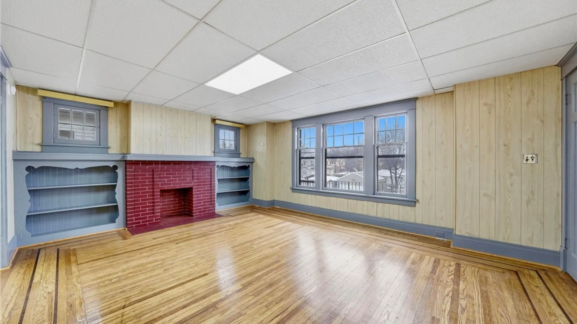 Property at 142 Lonsdale Road, Buffalo, NY 14208 24