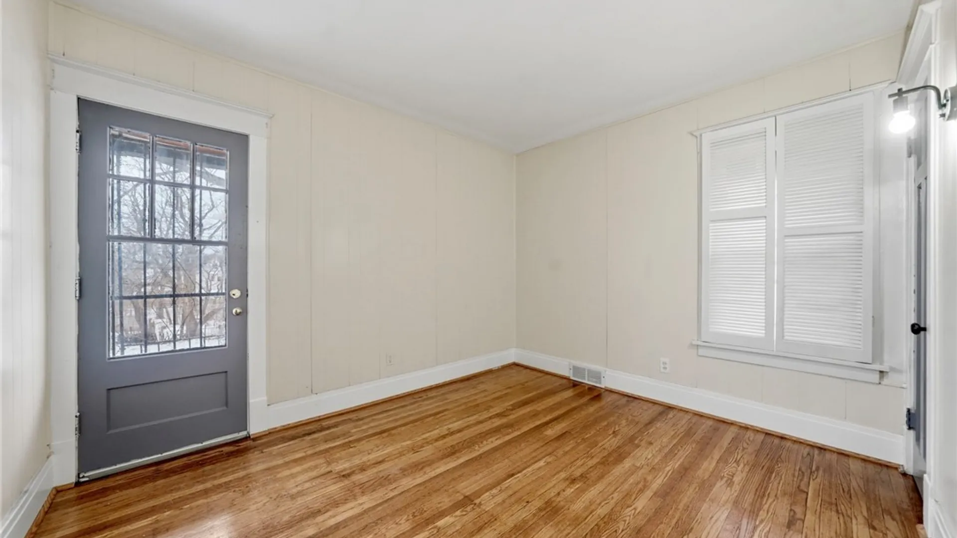 Property at 142 Lonsdale Road, Buffalo, NY 14208 28