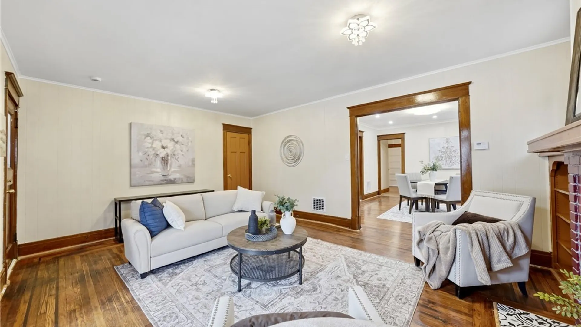 Property at 142 Lonsdale Road, Buffalo, NY 14208 7