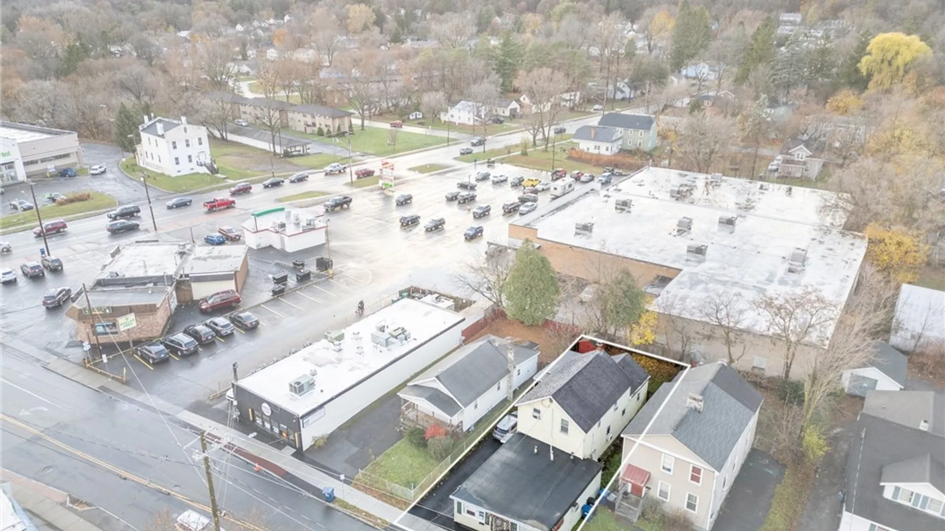 Property at 1516 Valley Drive, Syracuse, NY 13207 12