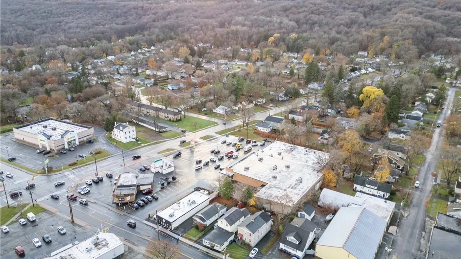 Property at 1516 Valley Drive, Syracuse, NY 13207 17