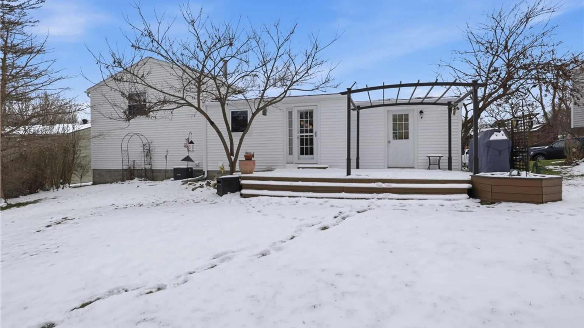 Property at 1555 Winterberry Court, Walworth, NY 14568 32