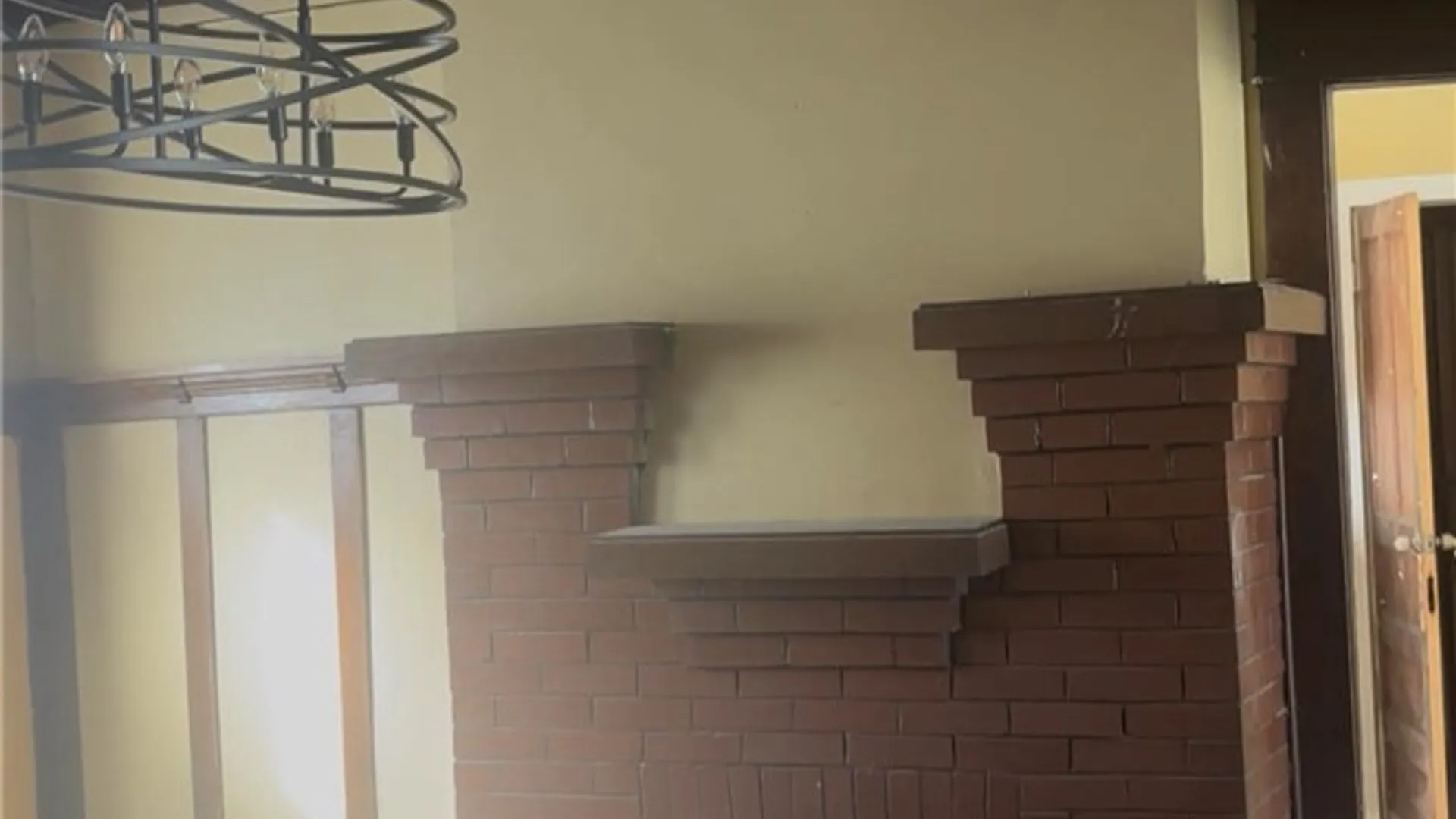 Property at 28 Lonsdale Road, Buffalo, NY 14208 2