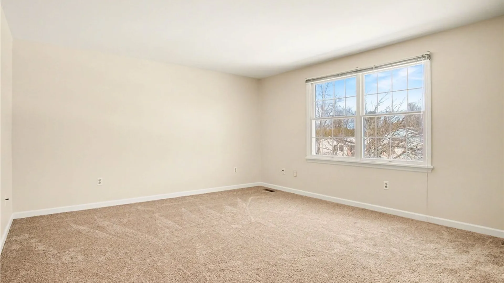 Property at 83 Hawthorne Drive, Ogden, NY 14559 15