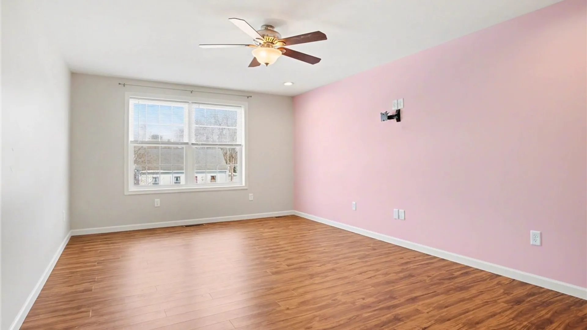 Property at 83 Hawthorne Drive, Ogden, NY 14559 26