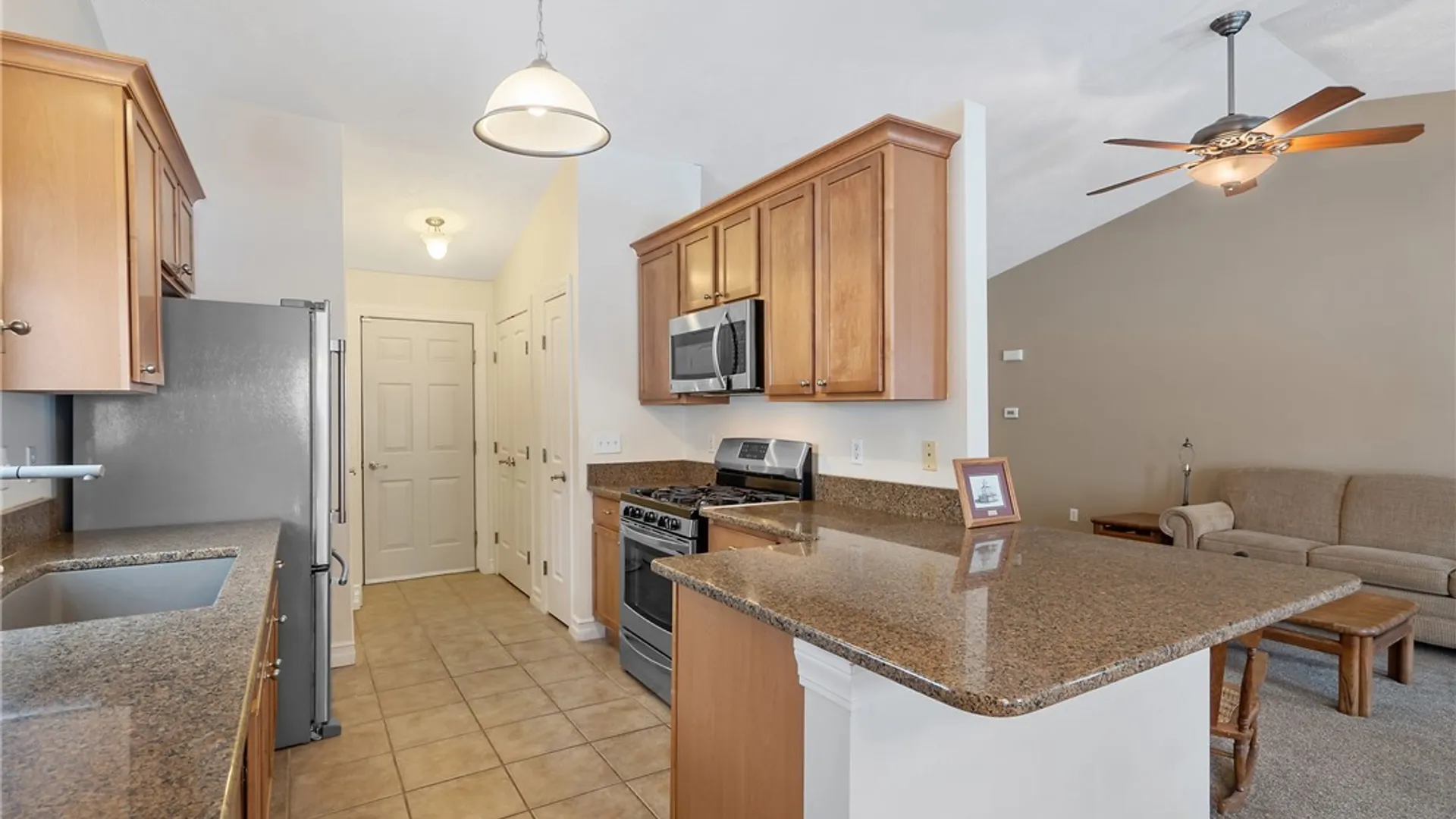 Property at 10 Tupelo Drive, Scriba, NY 13126 14