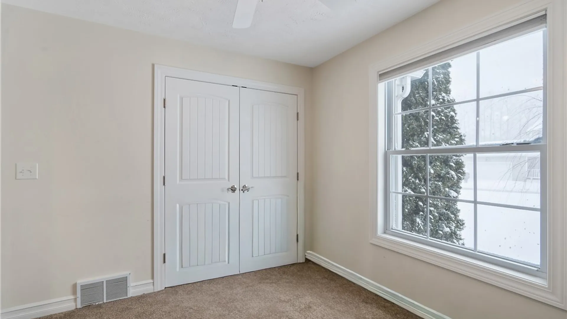 Property at 10 Tupelo Drive, Scriba, NY 13126 25