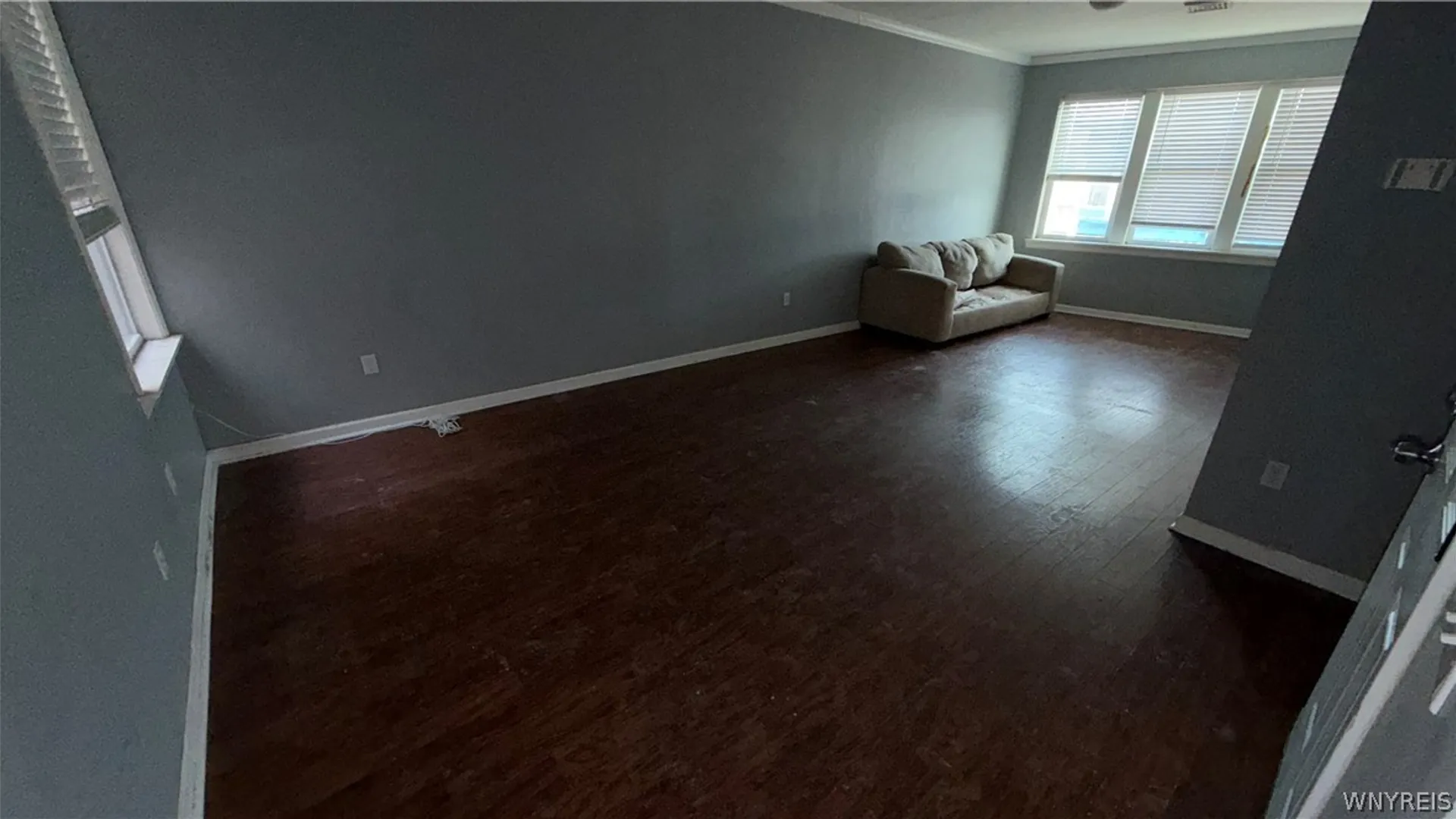 Property at 630 Walden Avenue, Buffalo, NY 14211 10