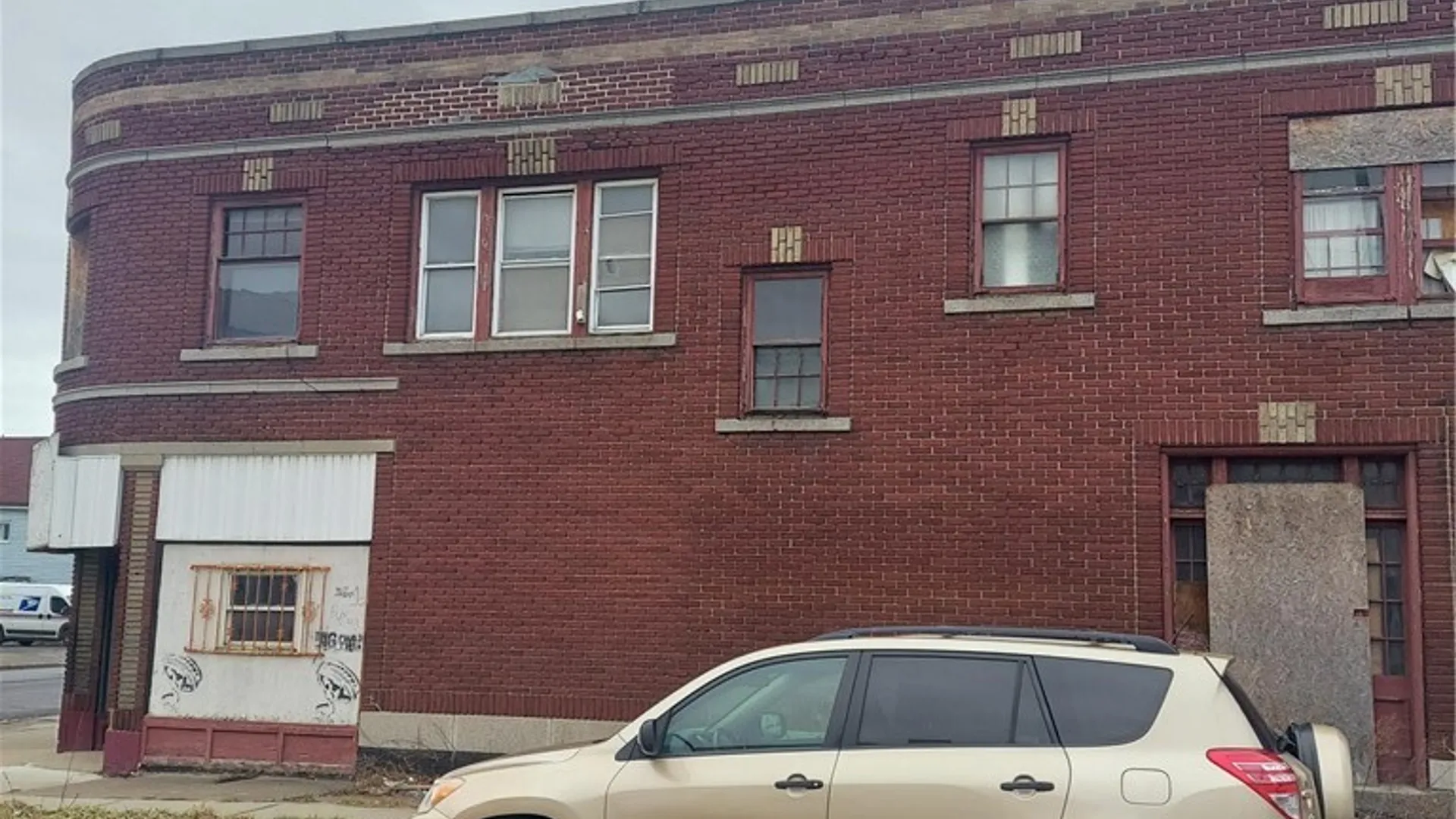 Property at 630 Walden Avenue, Buffalo, NY 14211 22