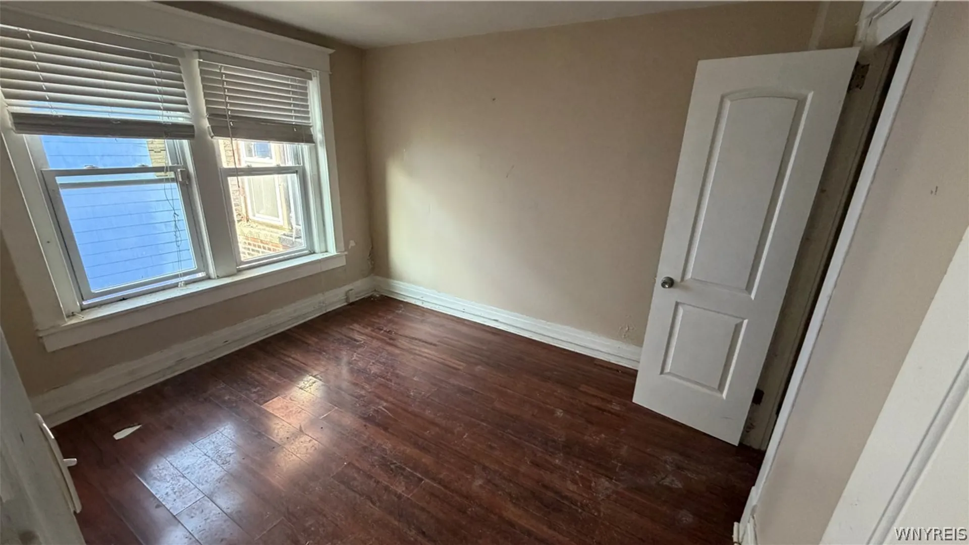 Property at 630 Walden Avenue, Buffalo, NY 14211 8