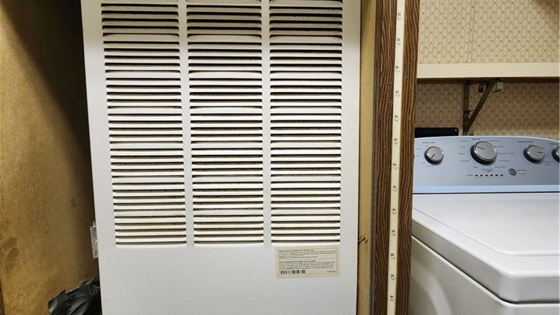 Property at 46 Parkside Circle, Cheektowaga, NY 14227 23