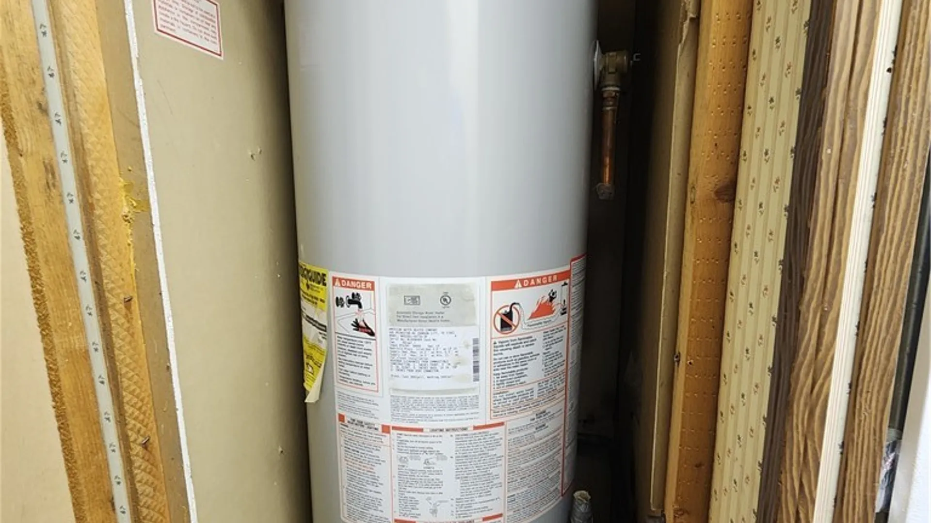 Property at 46 Parkside Circle, Cheektowaga, NY 14227 24