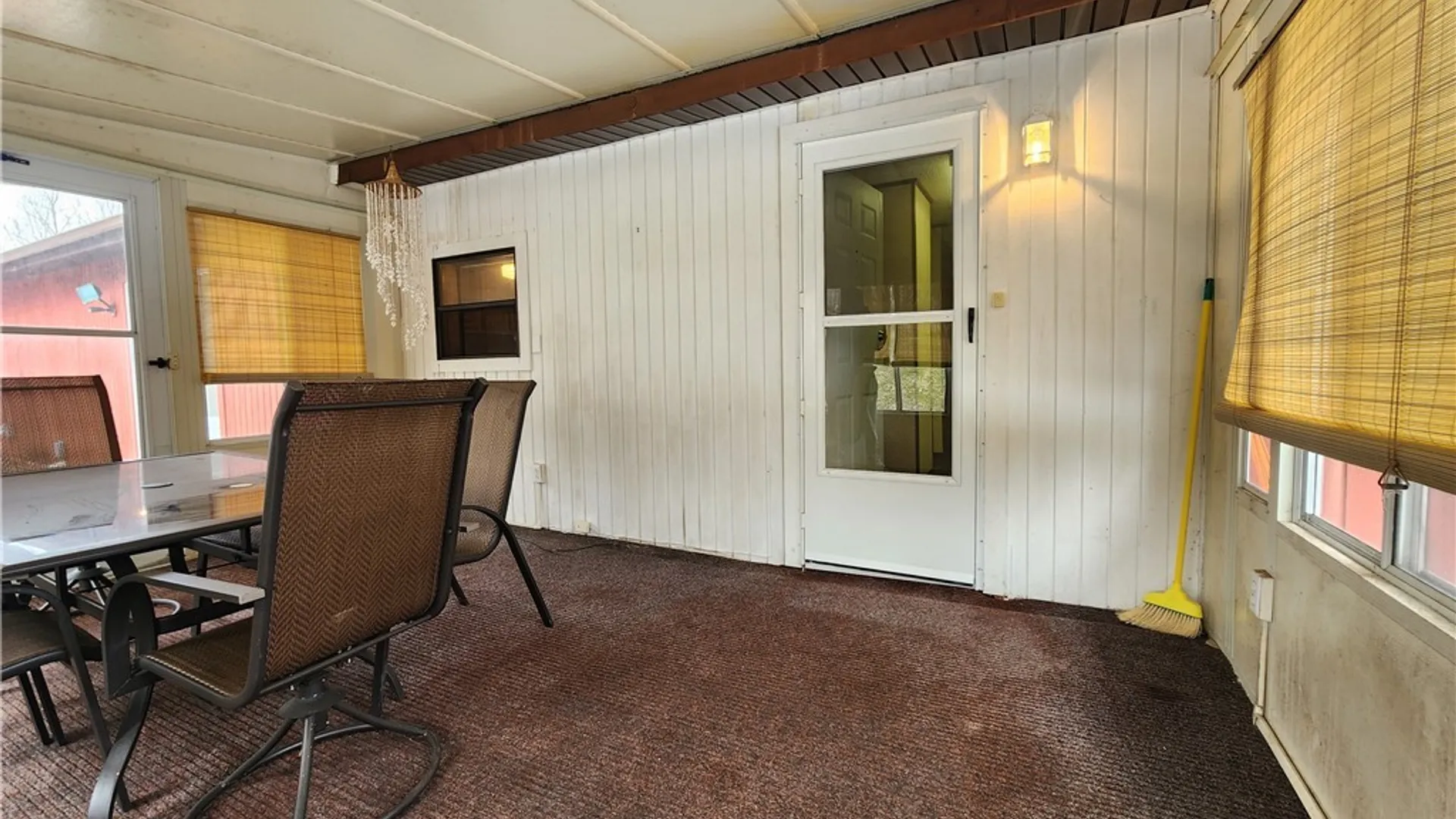 Property at 46 Parkside Circle, Cheektowaga, NY 14227 29