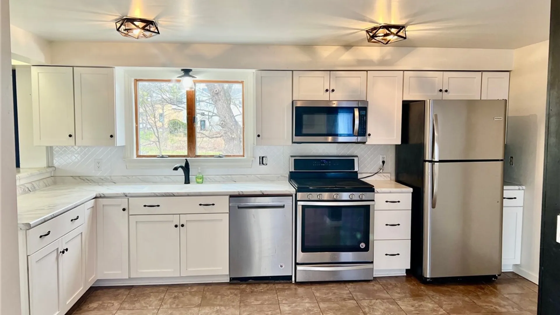 Property at 2709 Chestnut Street, York, NY 14592 8