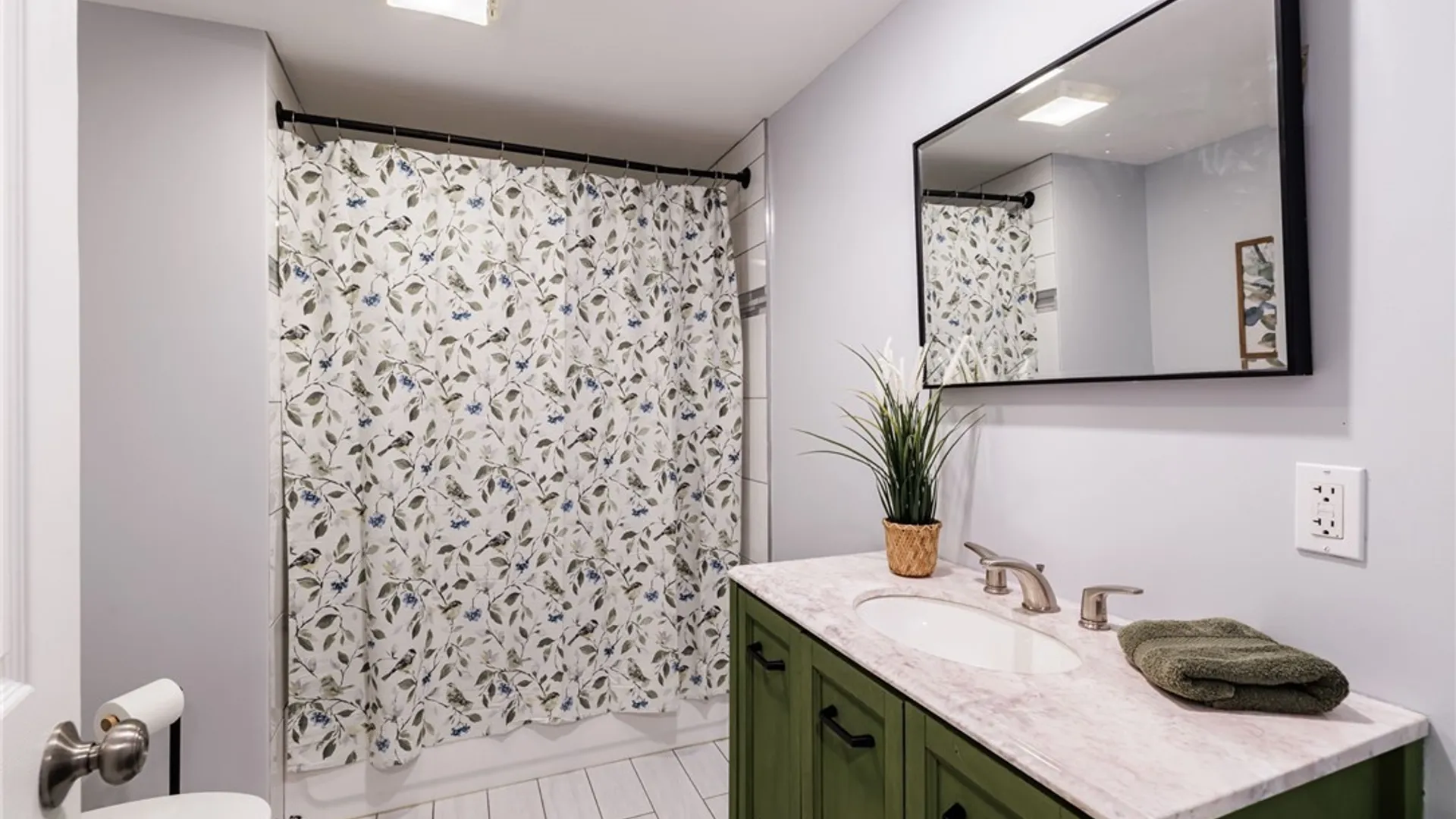 Property at 163 Park Road, Irondequoit, NY 14622 9