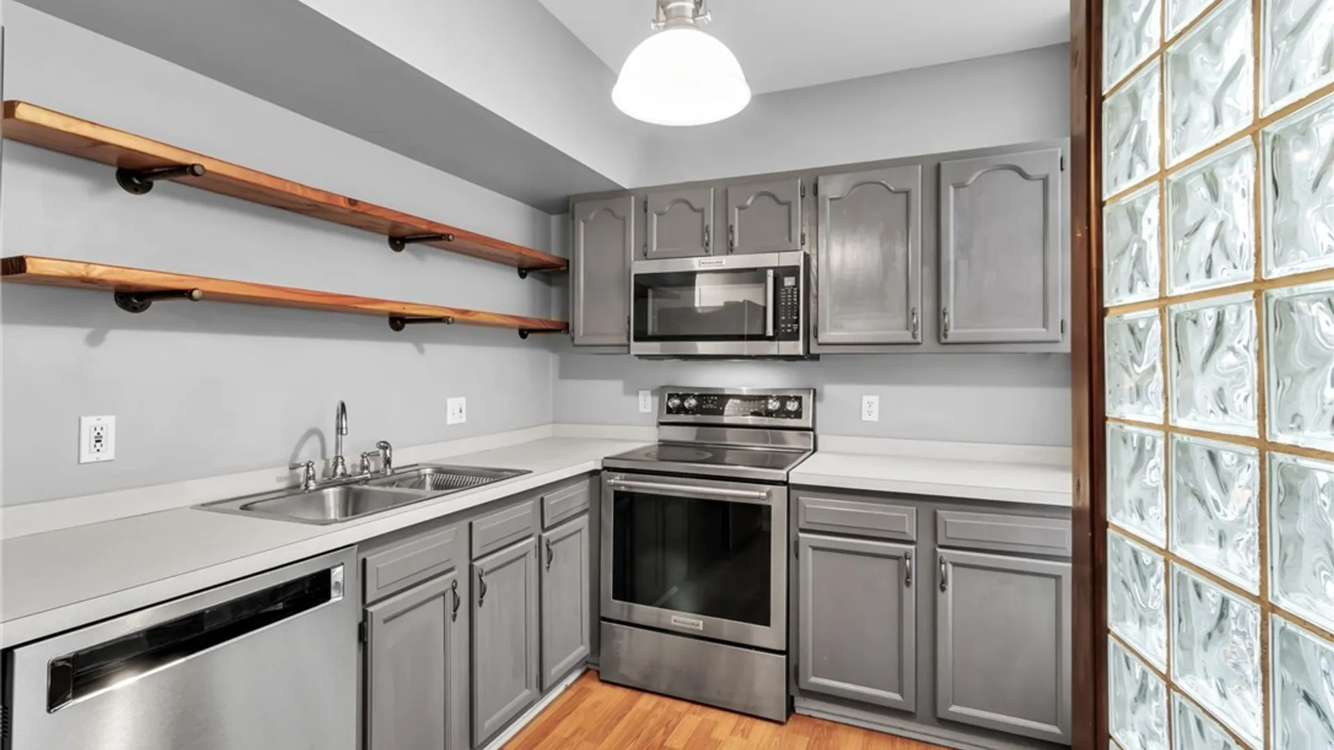 Property at 233 Richmond Avenue, Buffalo, NY 14222 10