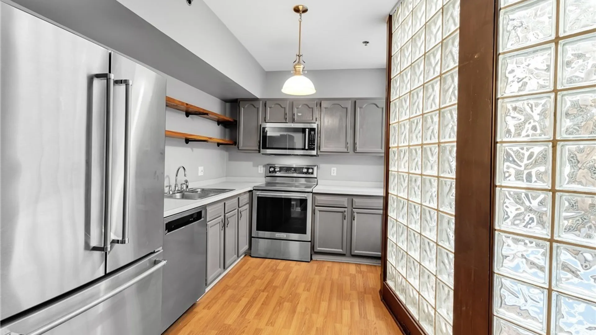 Property at 233 Richmond Avenue, Buffalo, NY 14222 9