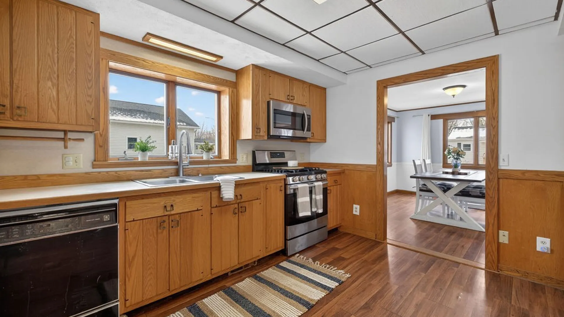 Property at 19 Hazelhurst Avenue, Owasco, NY 13021 14