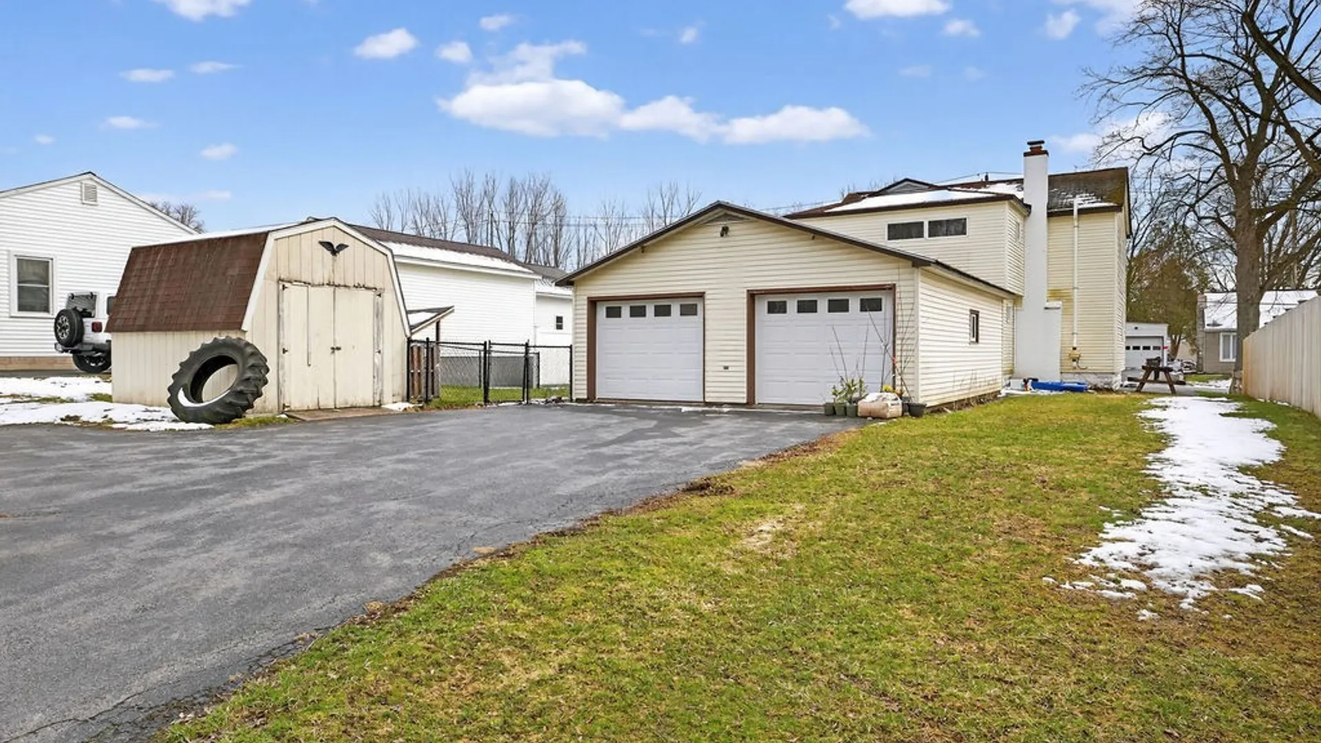 Property at 19 Hazelhurst Avenue, Owasco, NY 13021 33