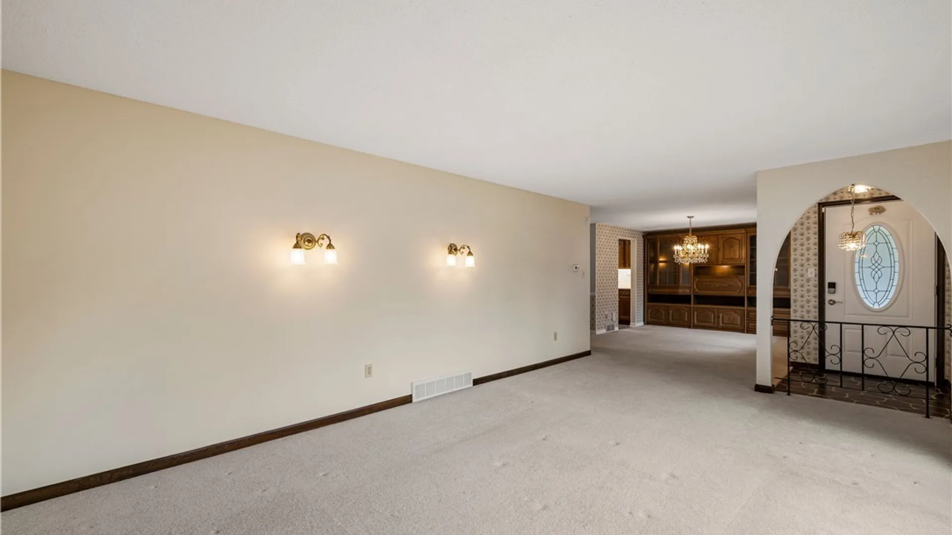 Property at 500 Elma Meadow Lane, Elma, NY 14059 10