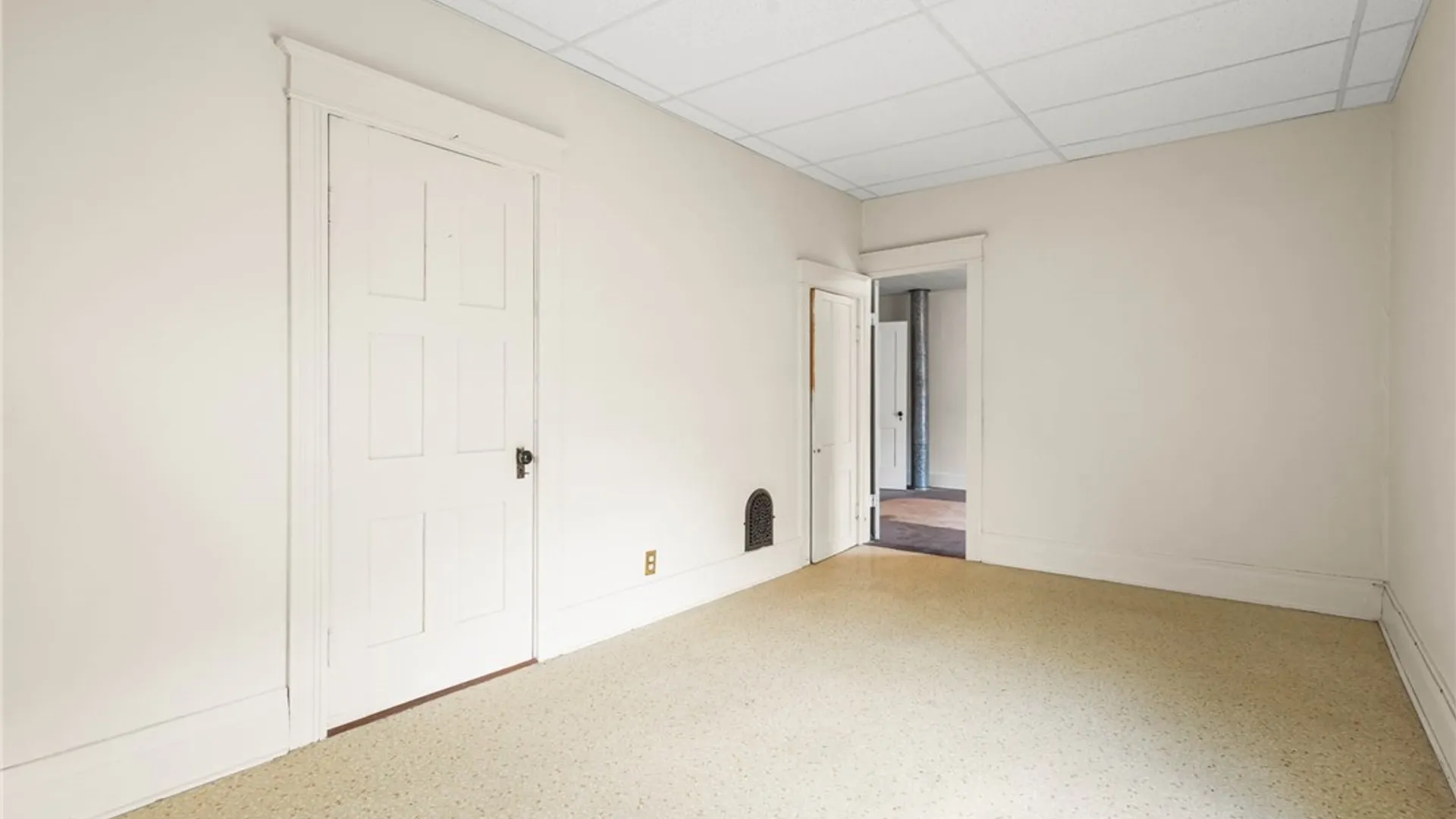 Property at 109 Bank Street, Batavia City, NY 14020 24