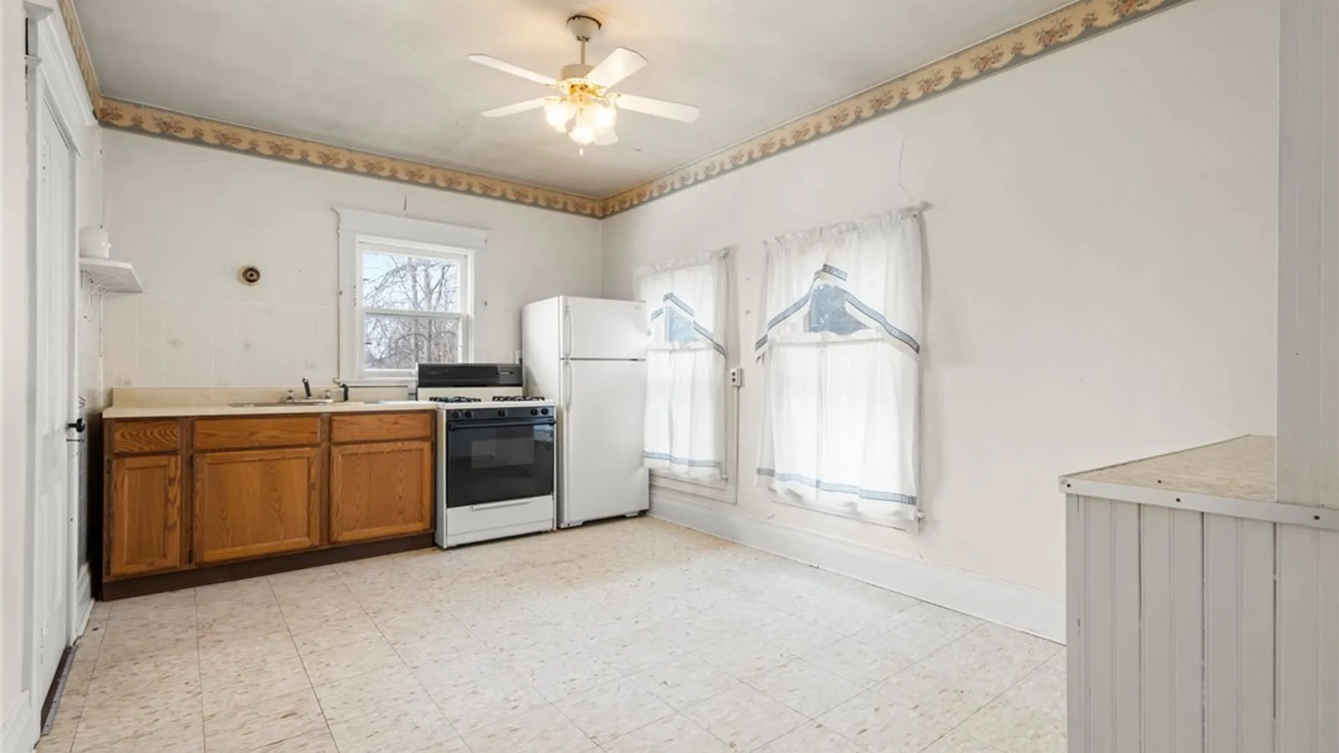 Property at 109 Bank Street, Batavia City, NY 14020 25