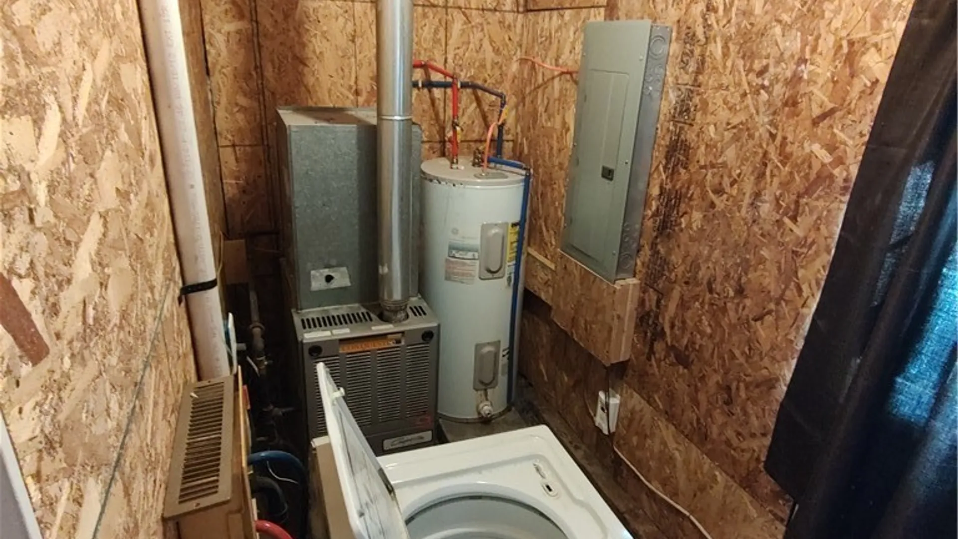 Property at 425 Walnut Street, Oneida, NY 13421 15