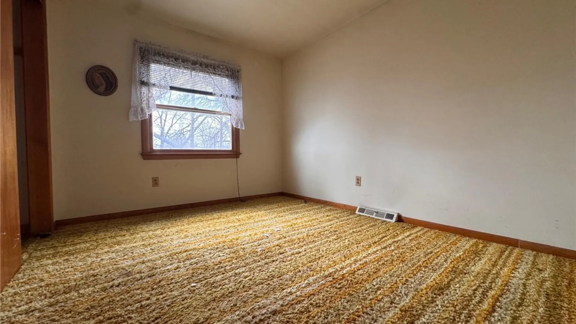 Property at 40 Marie Avenue, Cheektowaga, NY 14227 23