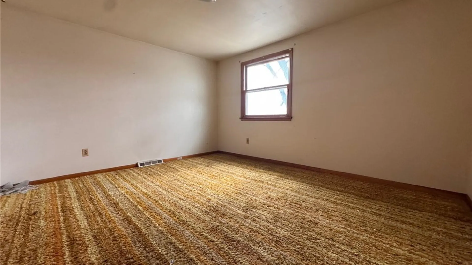 Property at 40 Marie Avenue, Cheektowaga, NY 14227 25
