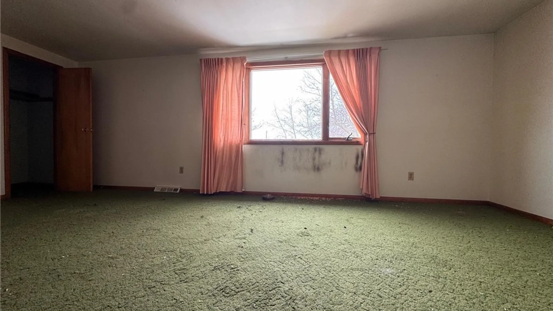 Property at 40 Marie Avenue, Cheektowaga, NY 14227 28