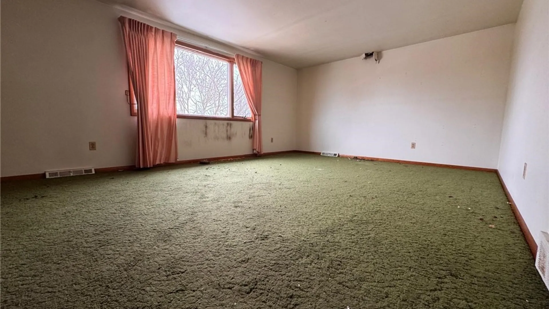 Property at 40 Marie Avenue, Cheektowaga, NY 14227 30