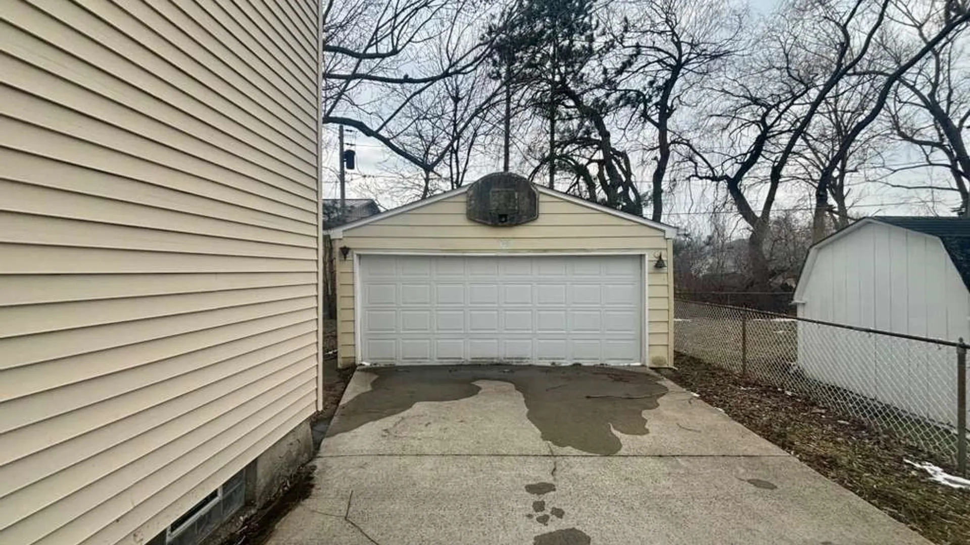 Property at 40 Marie Avenue, Cheektowaga, NY 14227 4