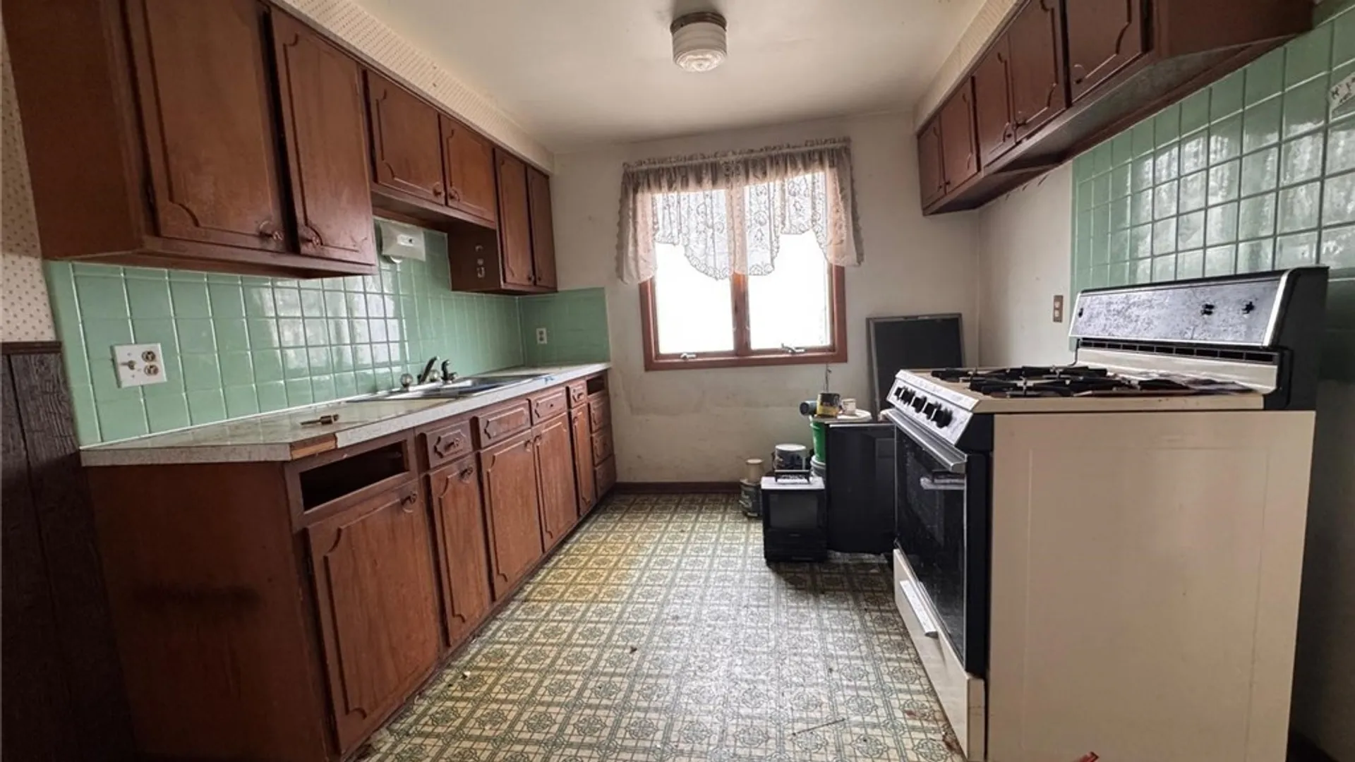 Property at 40 Marie Avenue, Cheektowaga, NY 14227 8