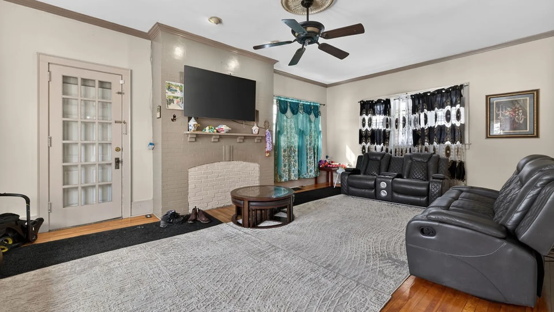 Property at 800 Mcbride Street, Syracuse, NY 13203 8