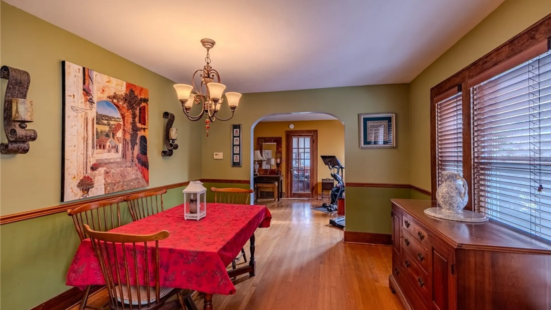 Property at 1353 Northcliffe Road, Syracuse, NY 13206 10