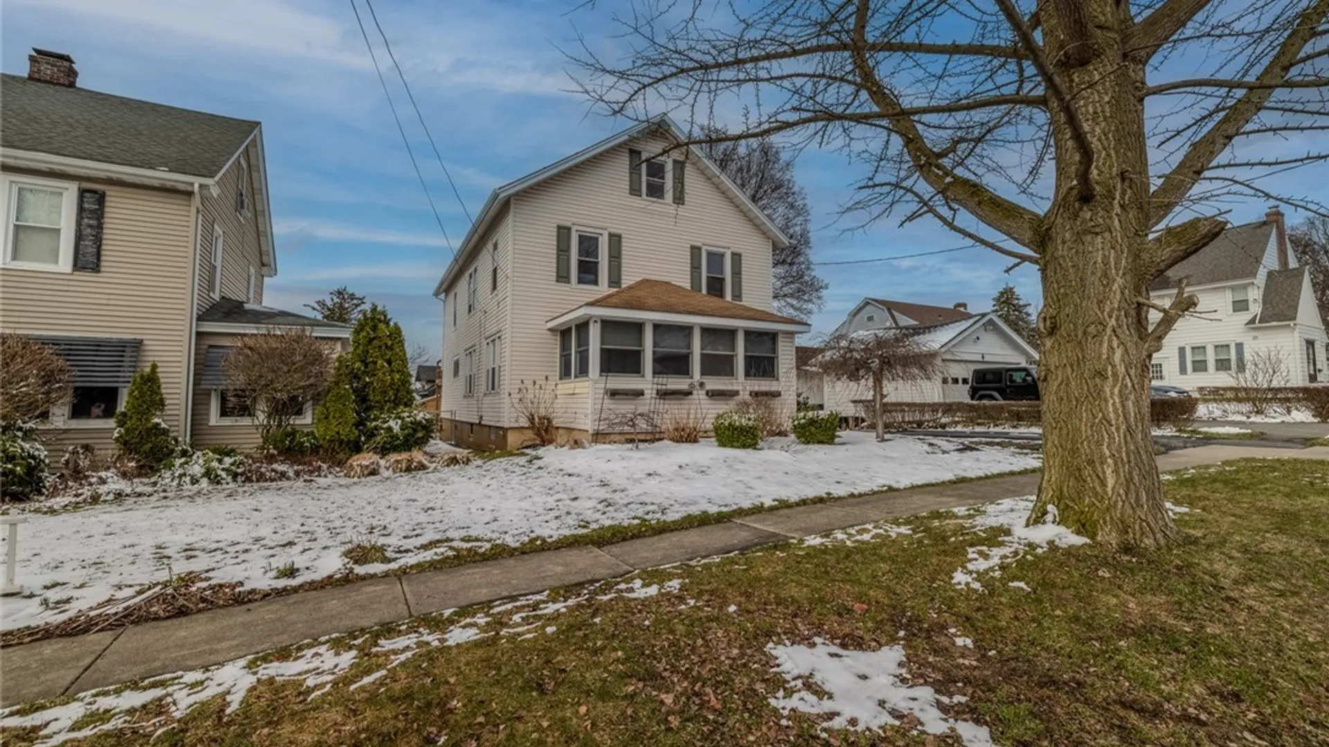 Property at 1353 Northcliffe Road, Syracuse, NY 13206 2