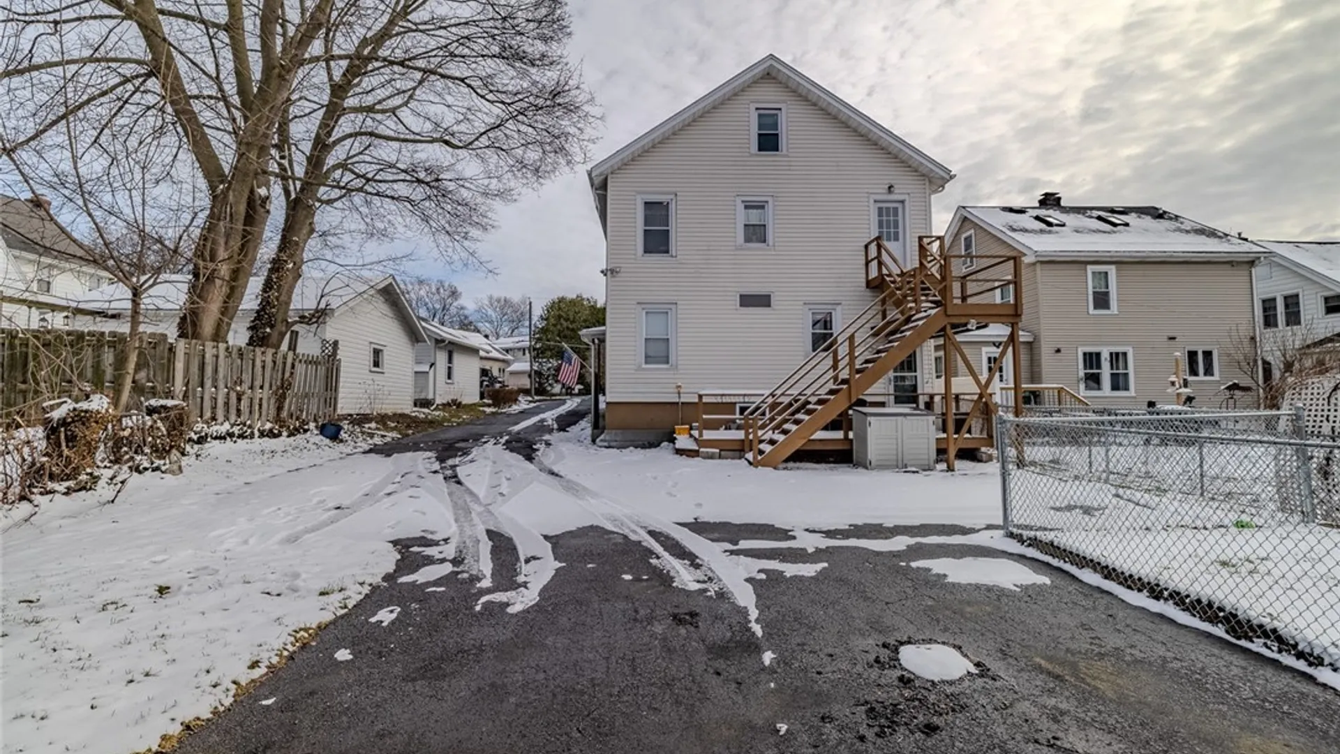 Property at 1353 Northcliffe Road, Syracuse, NY 13206 29