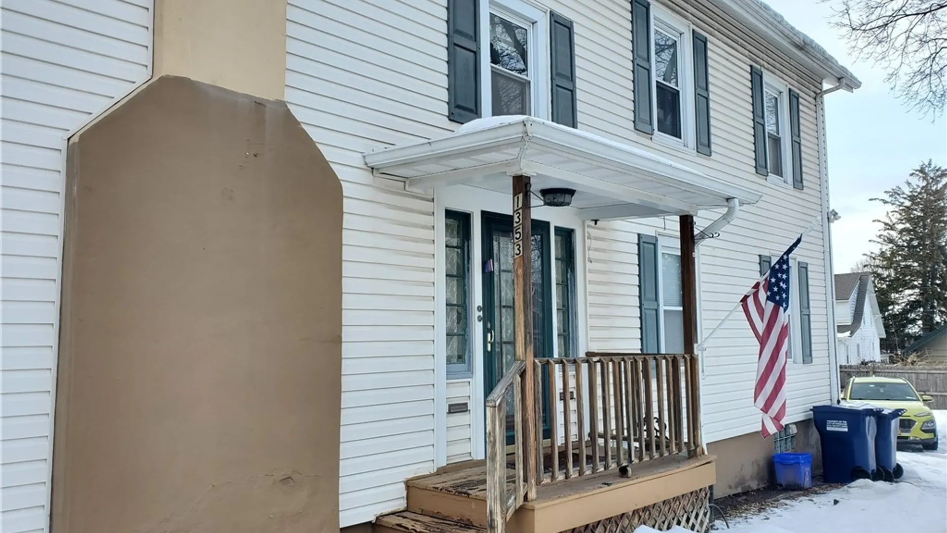 Property at 1353 Northcliffe Road, Syracuse, NY 13206 3