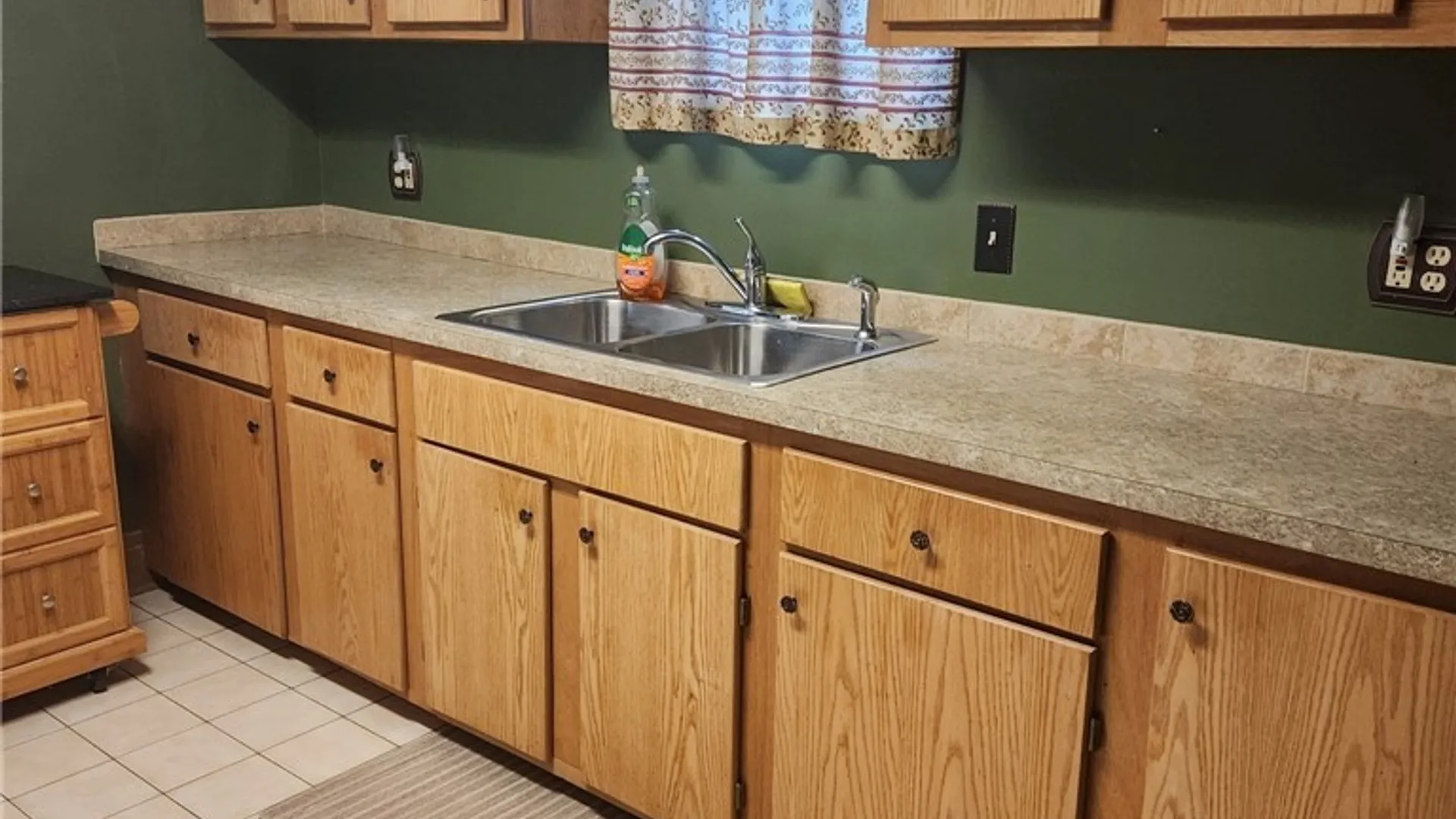 Property at 2485 Willow Avenue, Niagara Falls, NY 14305 7