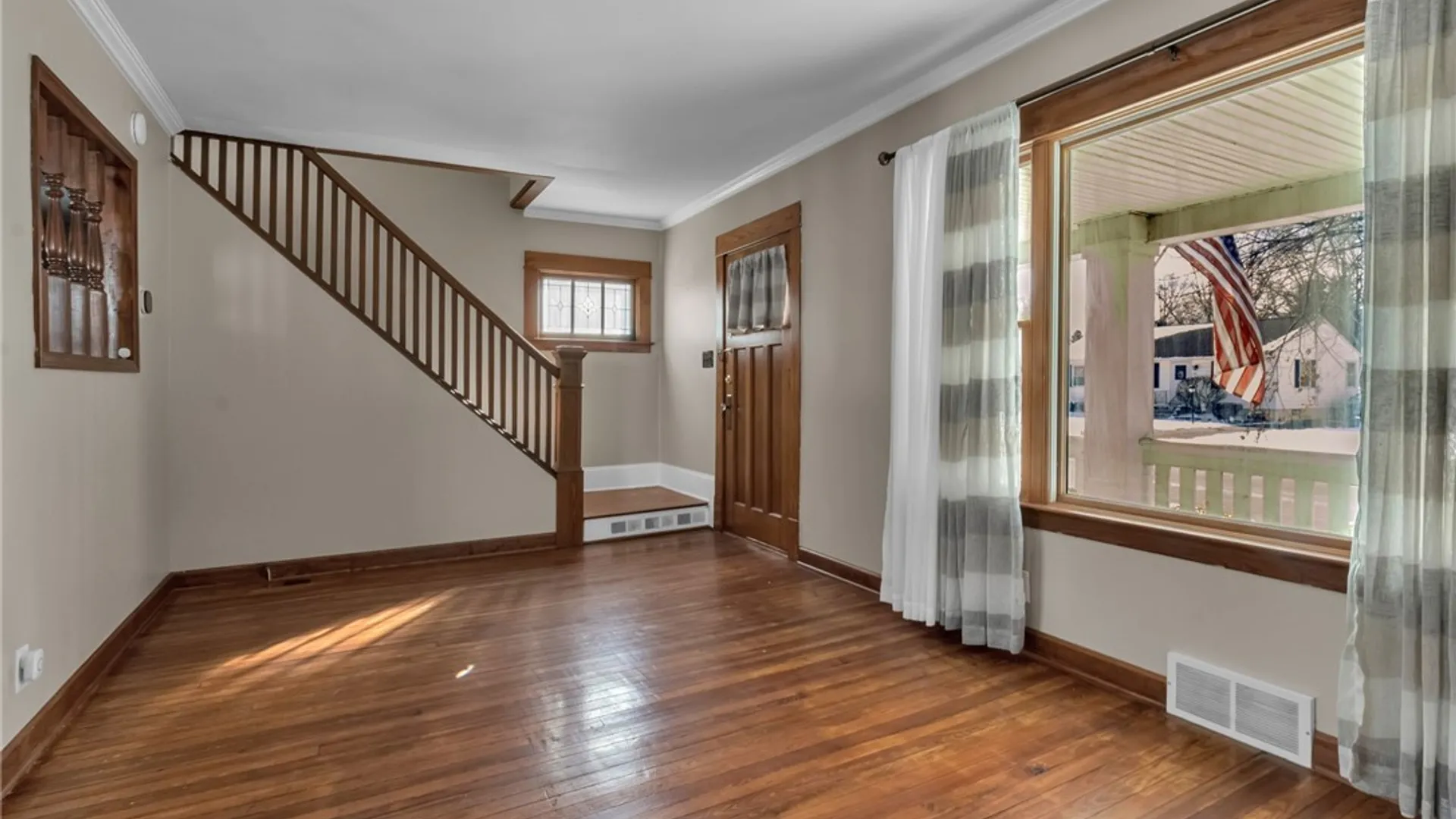 Property at 40 Norwood Drive, West Seneca, NY 14224 4