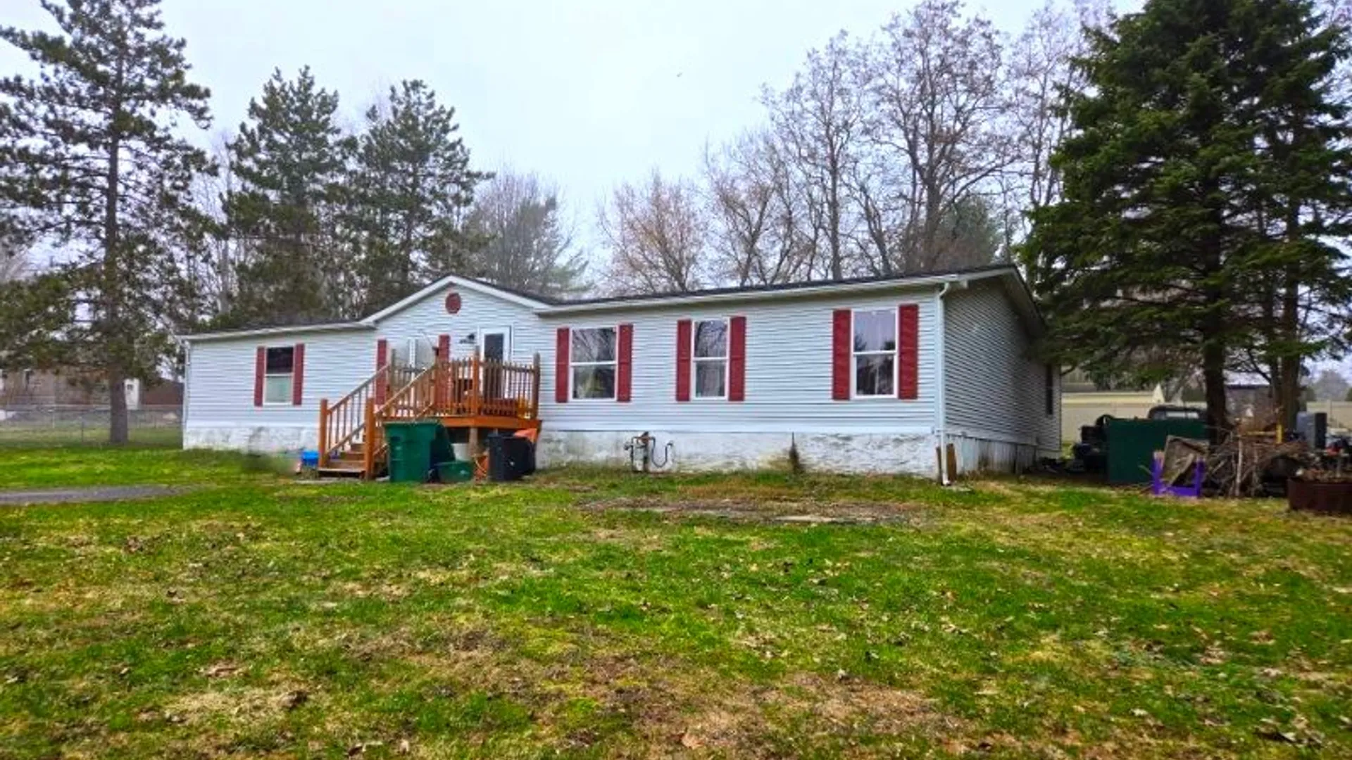 Property at 3041 Maple Avenue, Oakfield, NY 14125 3