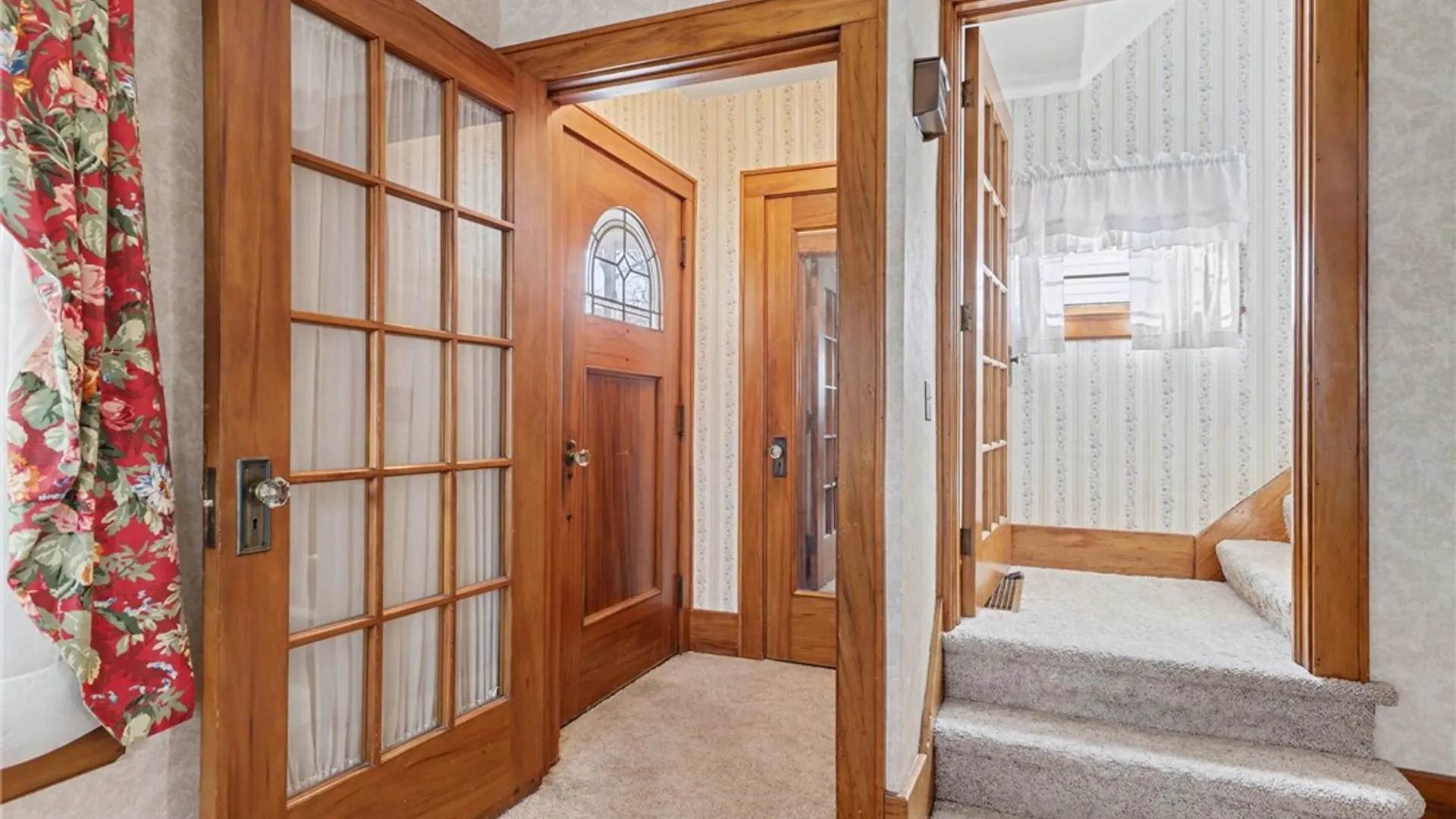 Property at 35 Hathaway Road, Irondequoit, NY 14617 4