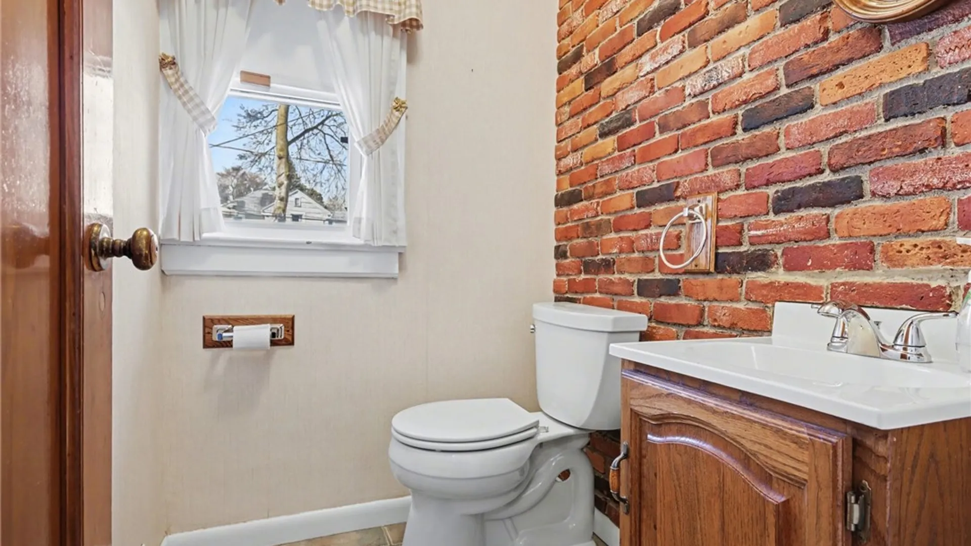 Property at 35 Hathaway Road, Irondequoit, NY 14617 9